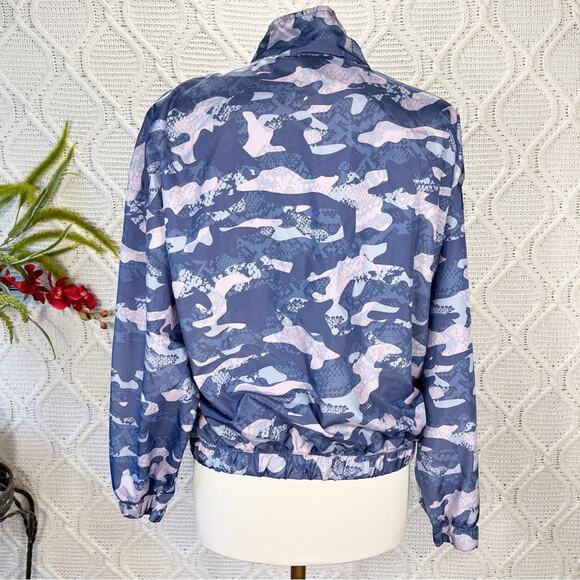 REEBOK | Blue Camouflage Windbreaker Pullover Jacket | Top - Picture 4 of 14